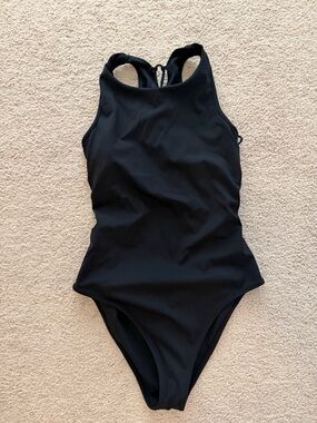 Buffbunny shark bite one piece- size medium